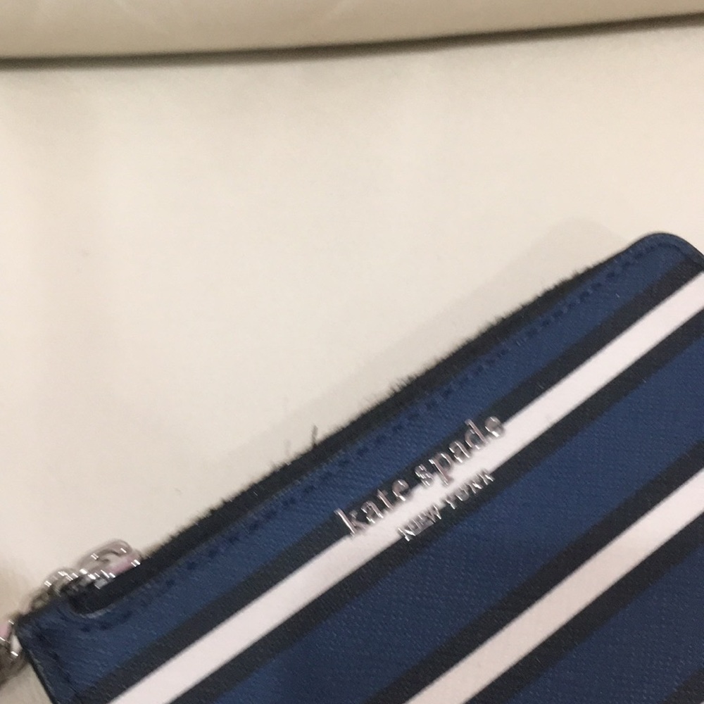 Kate Spade Blue Cameron York Stripe Keychain Wallet - Picture 12 of 13